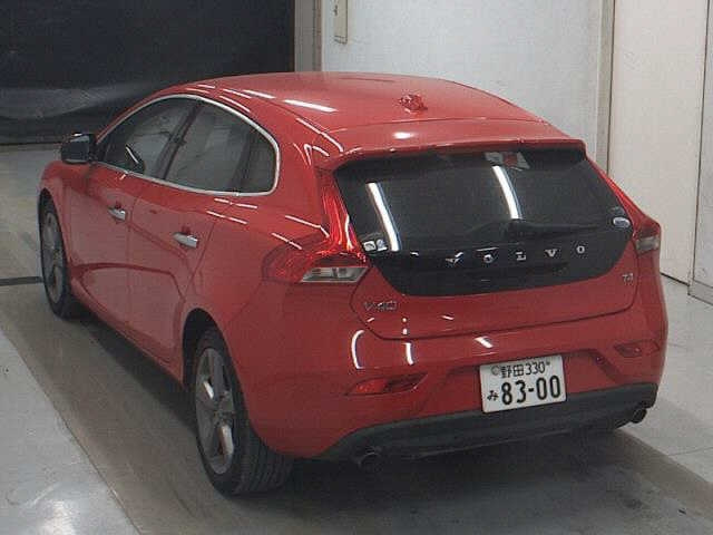 Volvo V40 2014