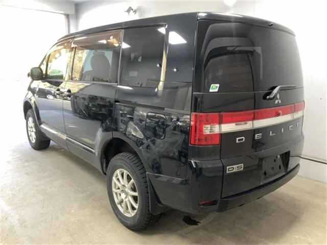 Mitsubishi Delica D:5 2007