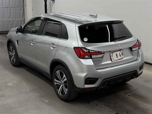 Mitsubishi RVR 2024