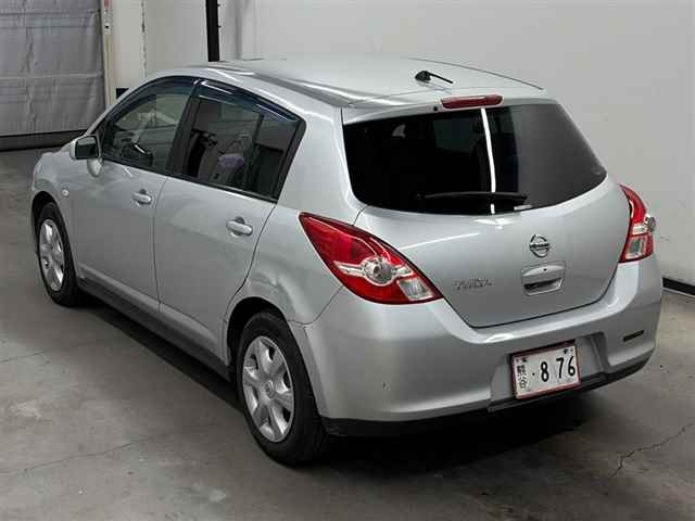 Nissan Tiida 2011