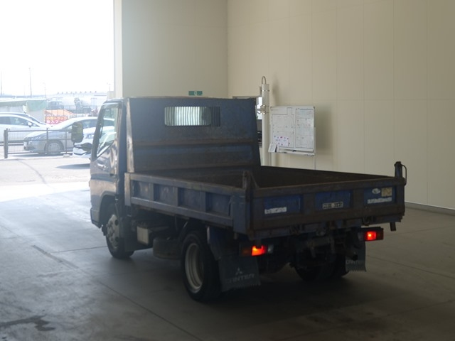 Mitsubishi CANTER 2005