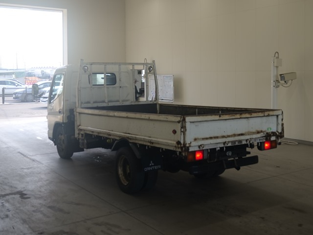 Mitsubishi CANTER 2005