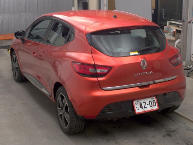 Renault Lutecia 2016