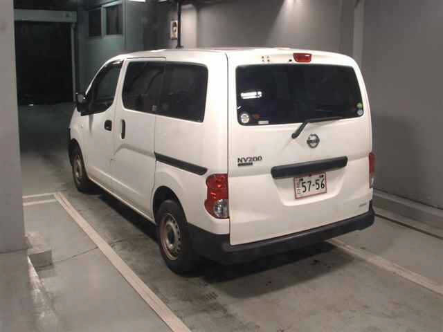 Nissan NV200 2017