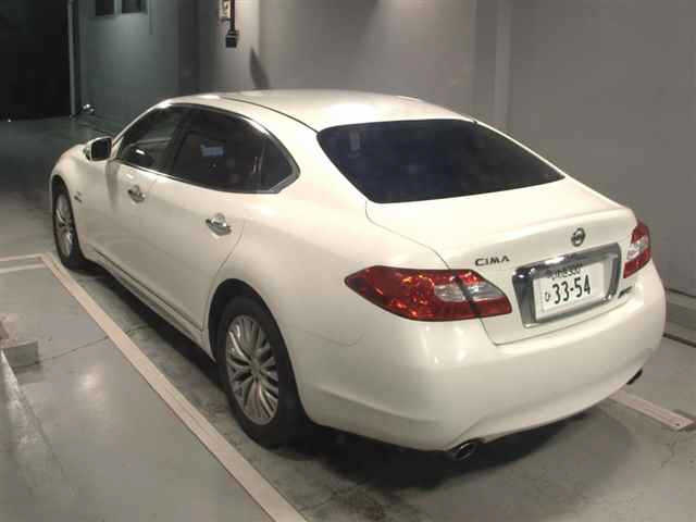 Nissan Cima 2012