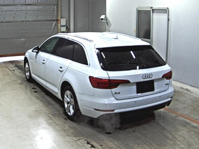 Audi A4 2017
