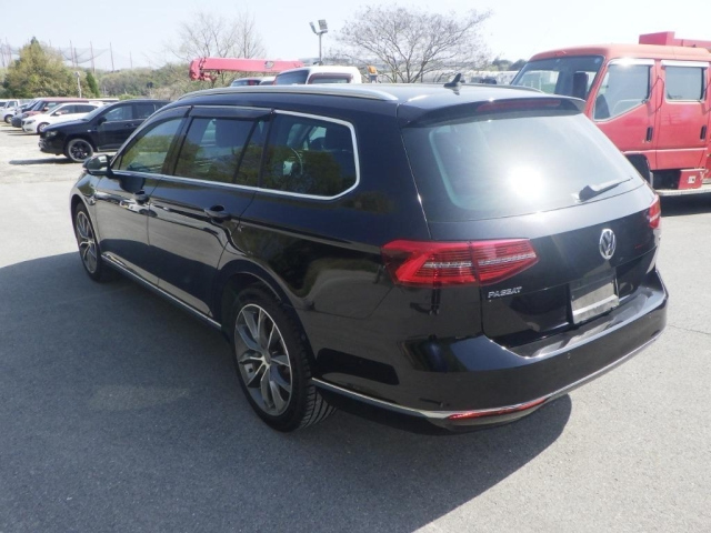 Volkswagen PASSAT VARIANT 2018