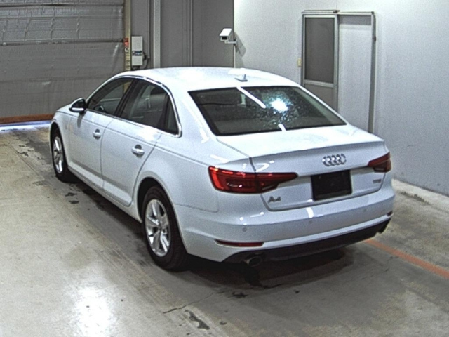 Audi A4 2016