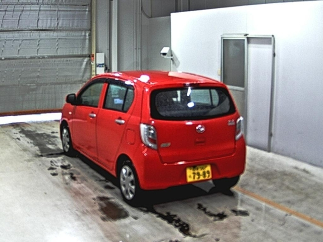 Daihatsu Mira e:S 2014