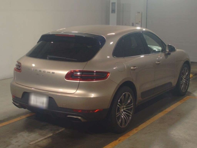 Porsche Macan 2016