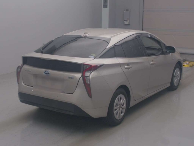 Toyota PRIUS+ 2017