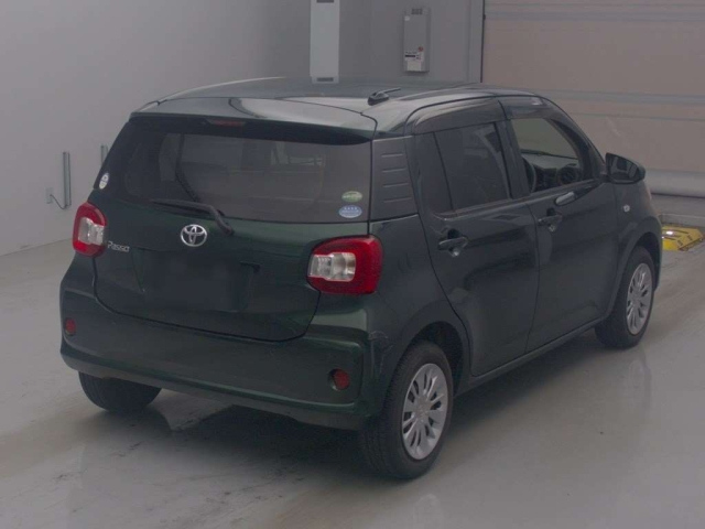 Toyota Passo 2016