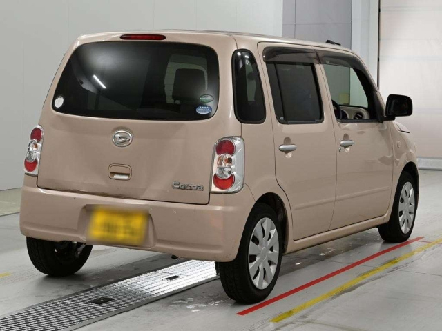Daihatsu Mira 2016