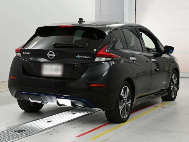 Nissan Leaf 2021