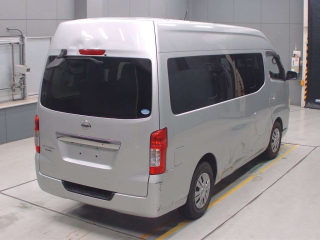 Nissan Caravan 2017