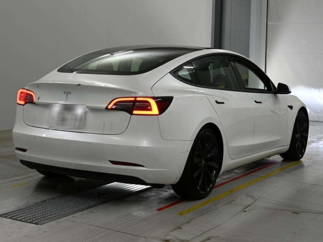 Tesla Model 3 2020