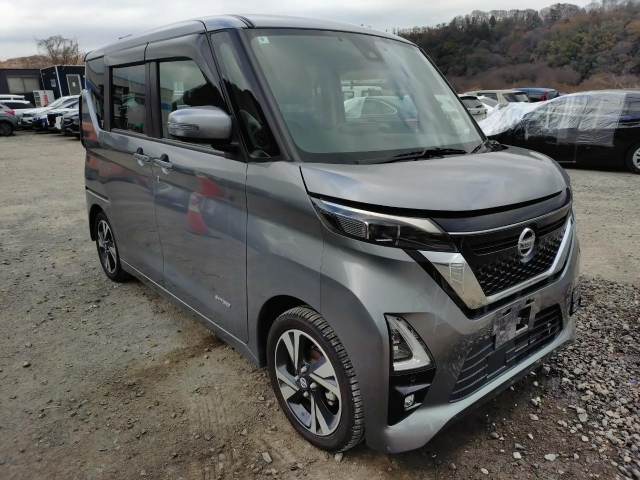 Nissan Roox 2022