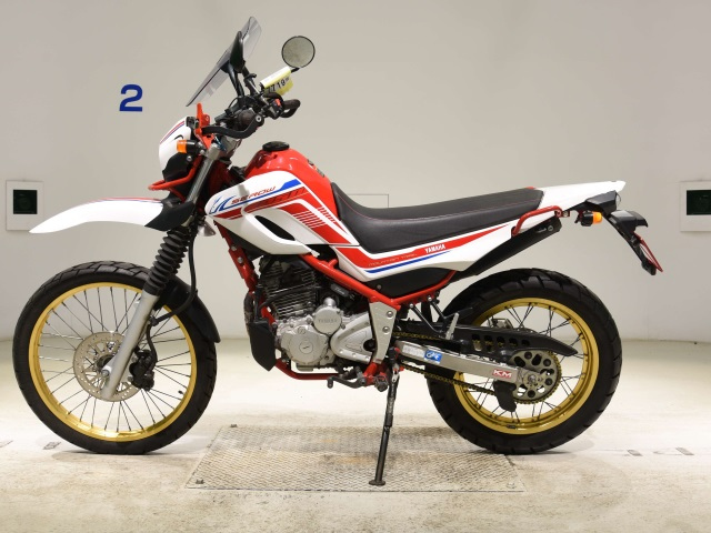 Yamaha SEROW 250-3