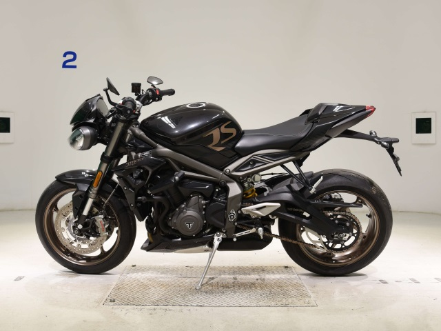 Triumph TRIUMPH STREET TRIPLE RS 2022