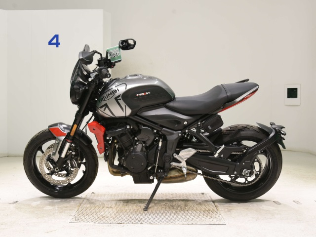 Triumph TRIUMPH TRIDENT 660 2024