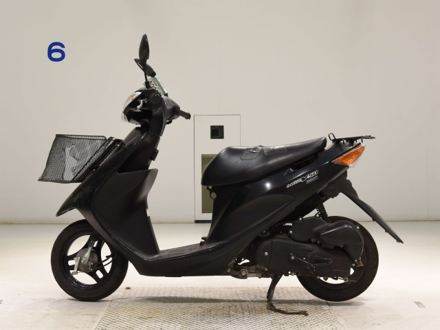 Suzuki ADDRESS V50-3