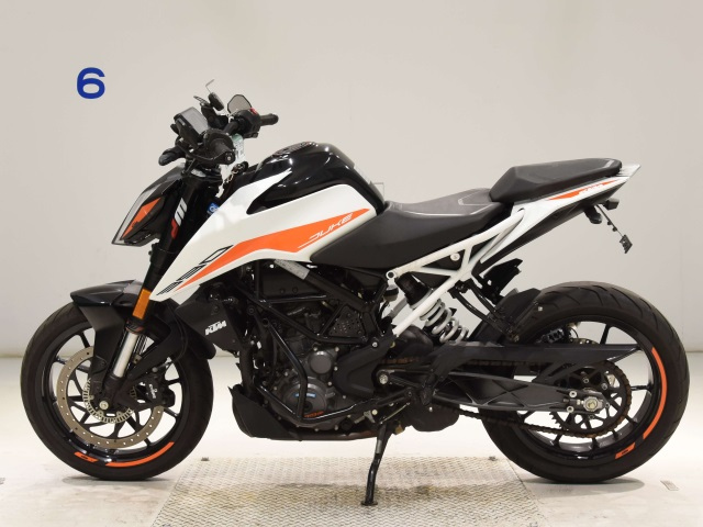 KTM KTM 390 DUKE 2023