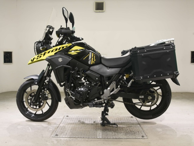 Suzuki V STROM 250A