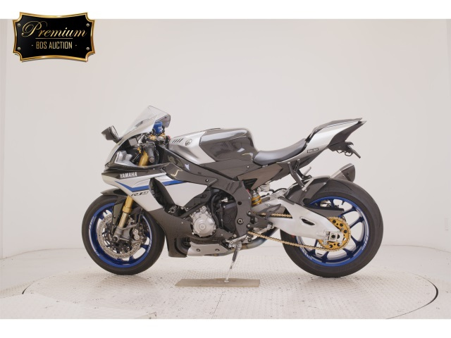 Yamaha YZF-R1M 2015