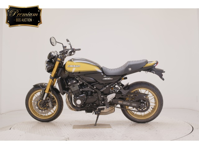 Kawasaki Z900RS SE 2023