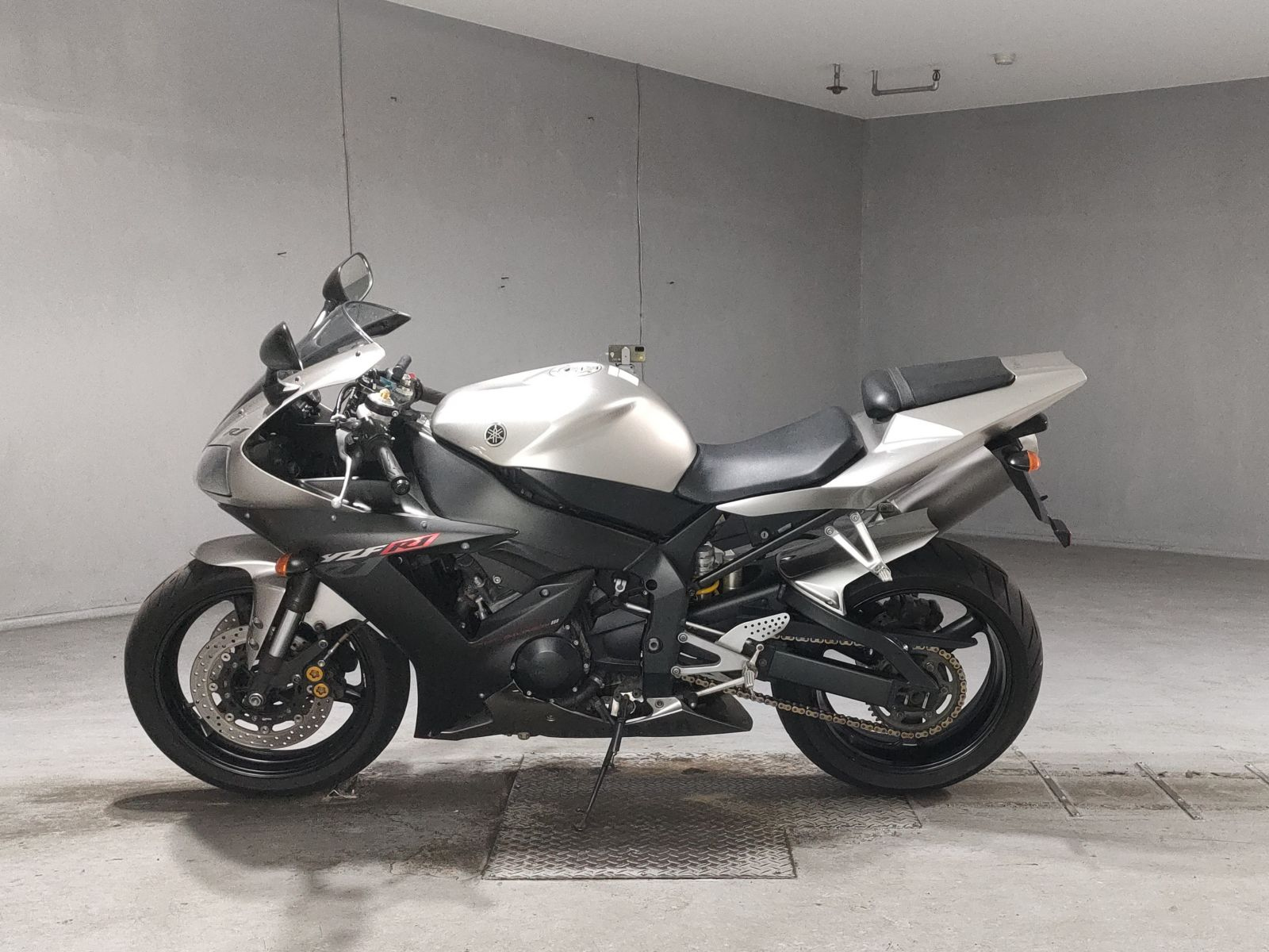 Yamaha YZF-R1 2002