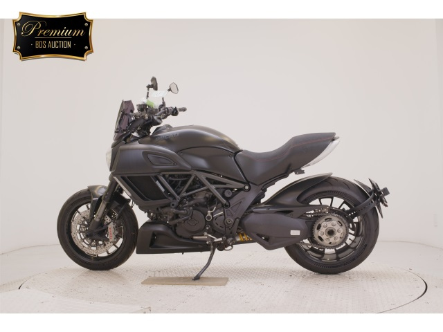 Ducati DUCATI DIAVEL 2015