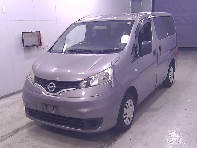 Nissan NV200 2009