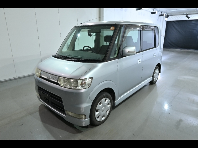 Daihatsu Tanto 2006