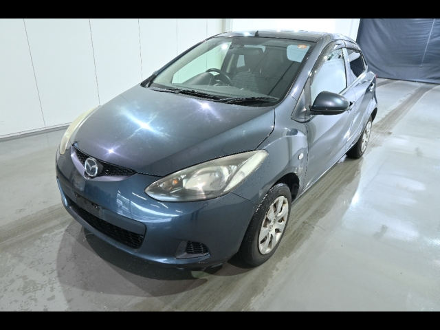 Mazda Demio 2011