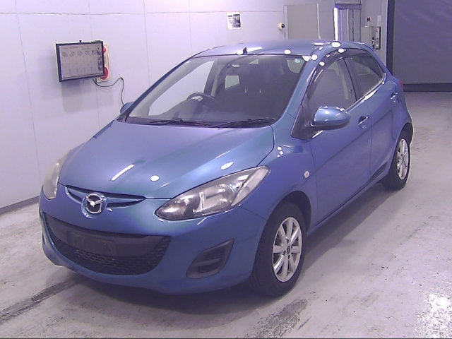 Mazda Demio 2012