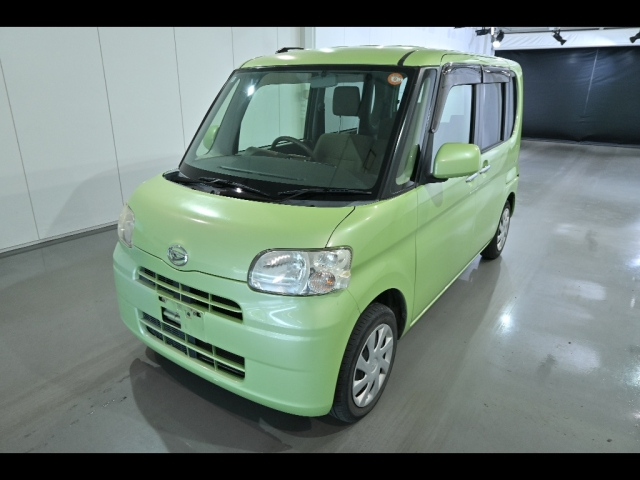 Daihatsu Tanto 2012