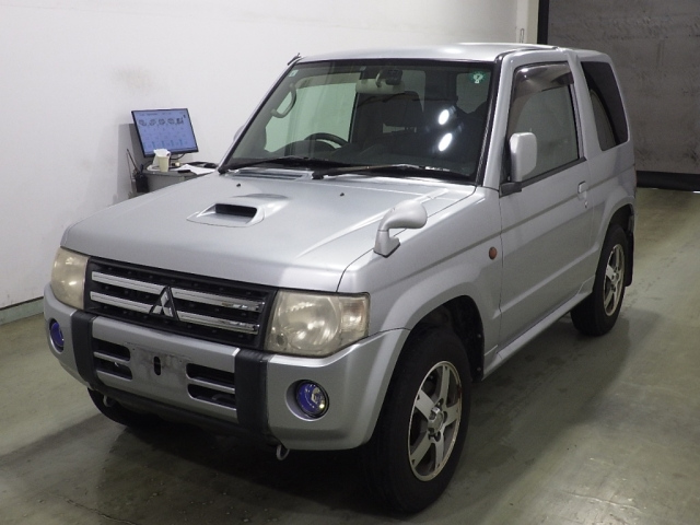 Mitsubishi Pajero Mini 2009
