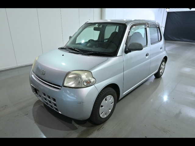 Daihatsu Esse 2009