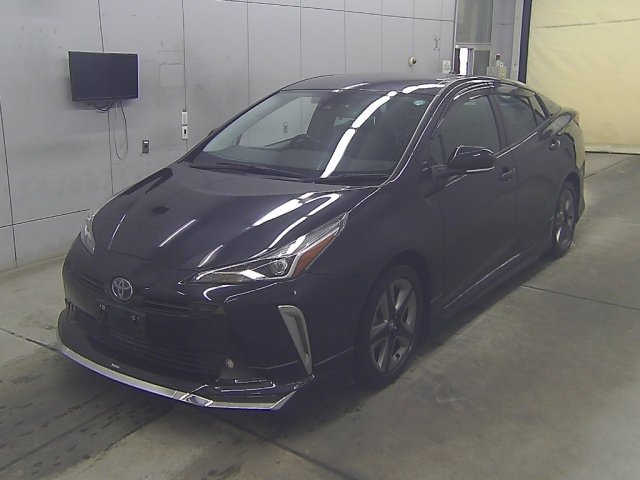 Toyota PRIUS+ 2021