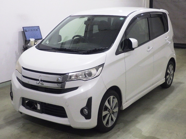 Mitsubishi eK Custom 2013