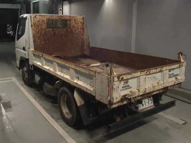 Mitsubishi CANTER 2016