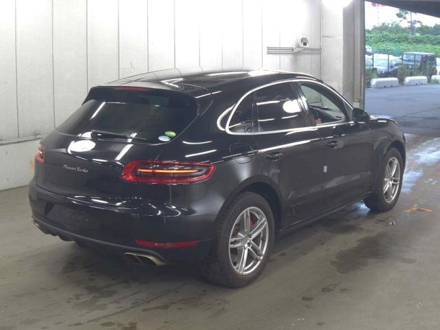 Porsche Macan 2015