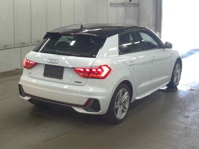 Audi A1 2021