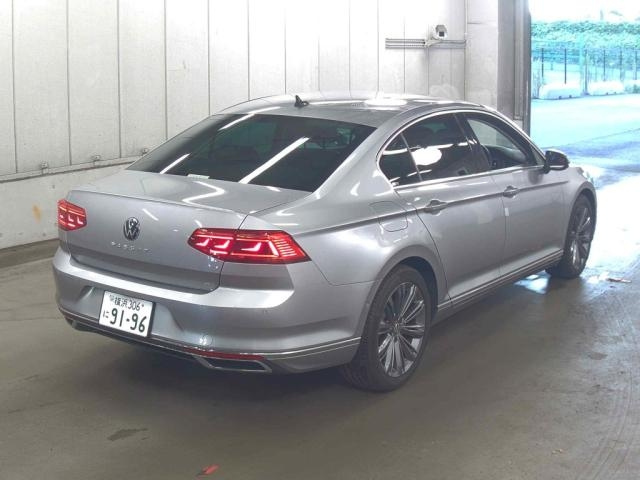 Volkswagen Passat 2021