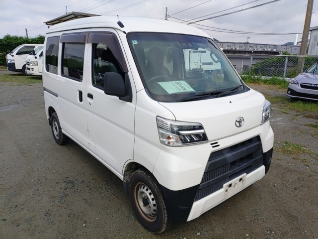 Toyota Pixis Van 2021