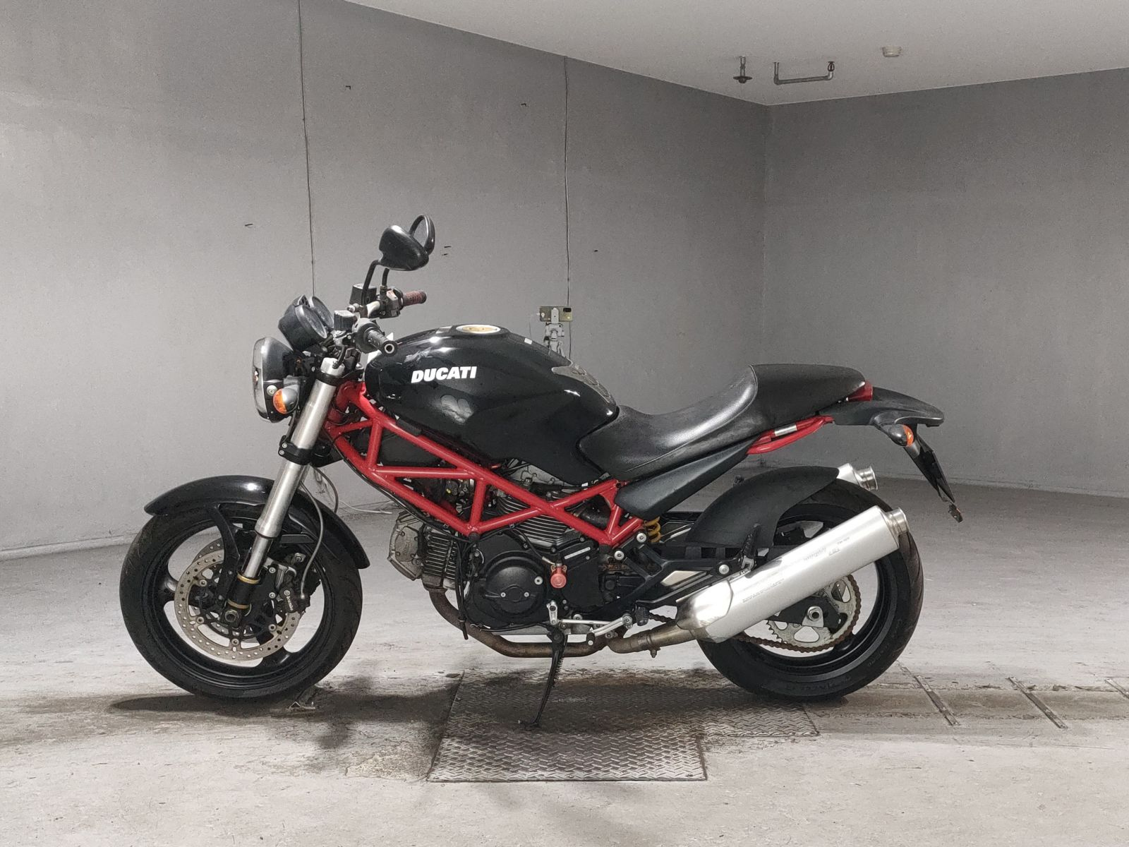 Ducati DUCATI MONSTAR 400 2008