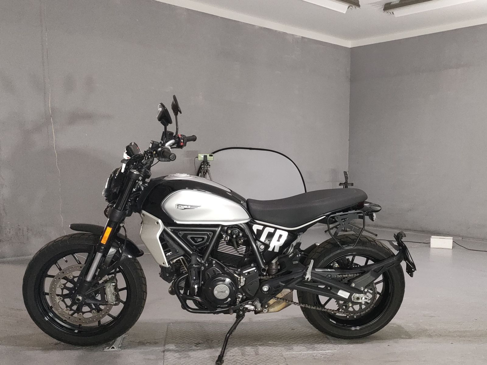 Ducati DUCATI SCRAMBLER ICON 2024