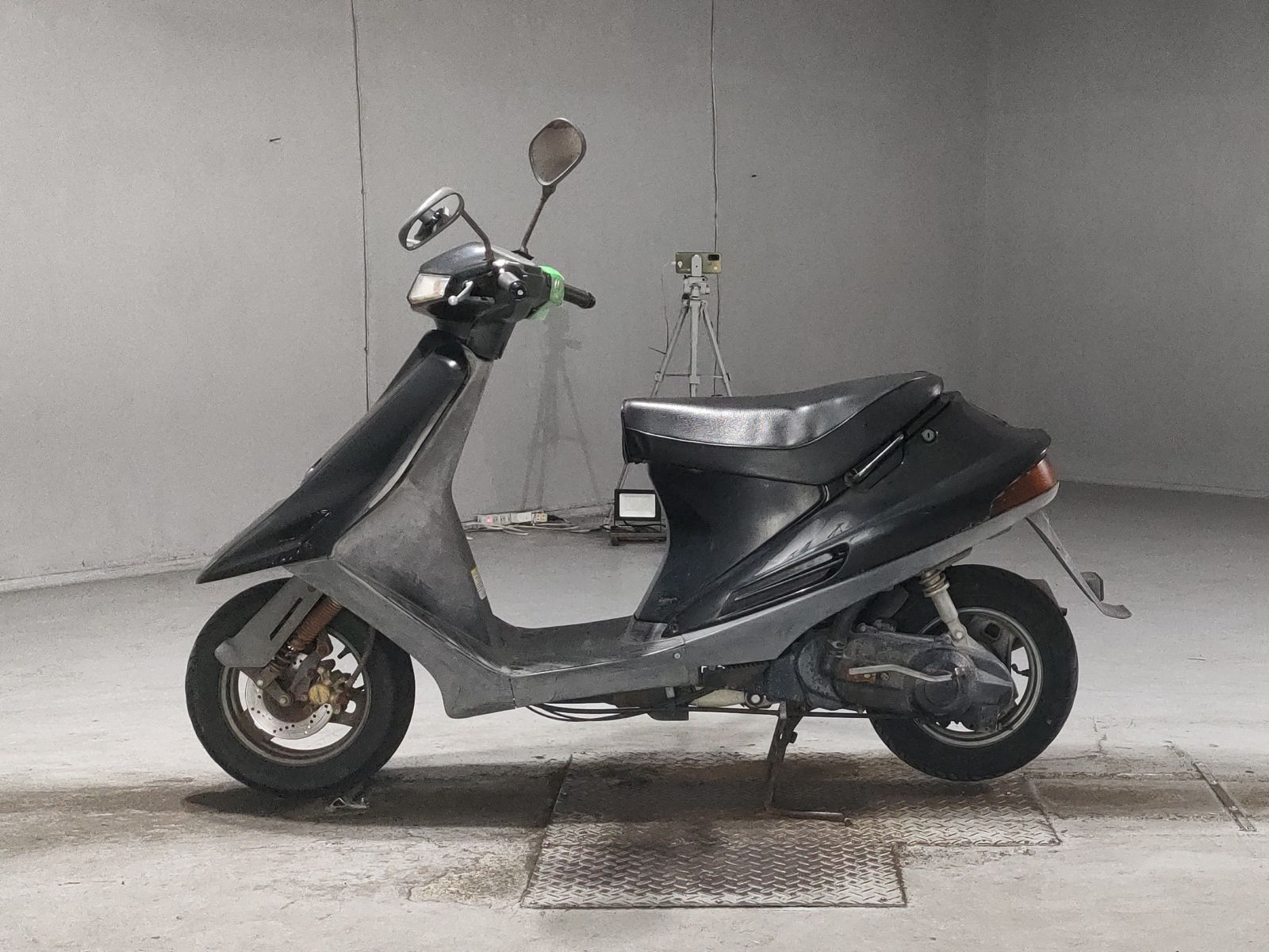 Suzuki ADDRESS V100