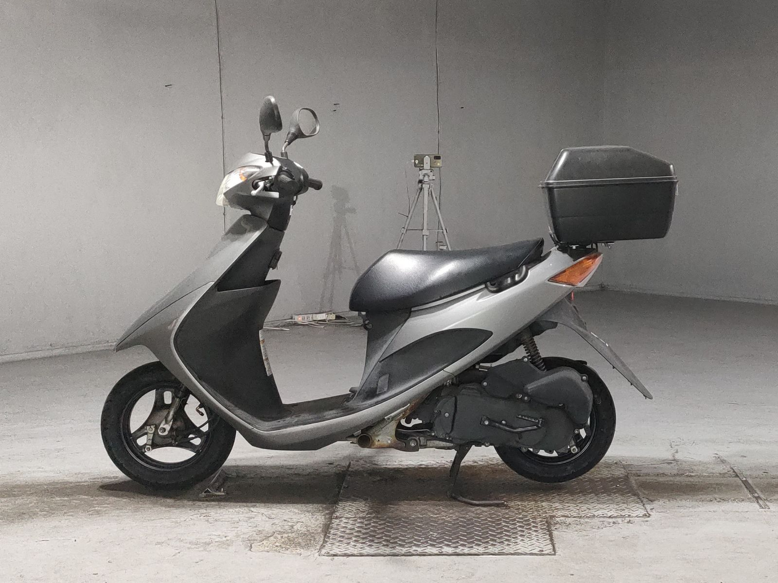 Suzuki ADDRESS V50
