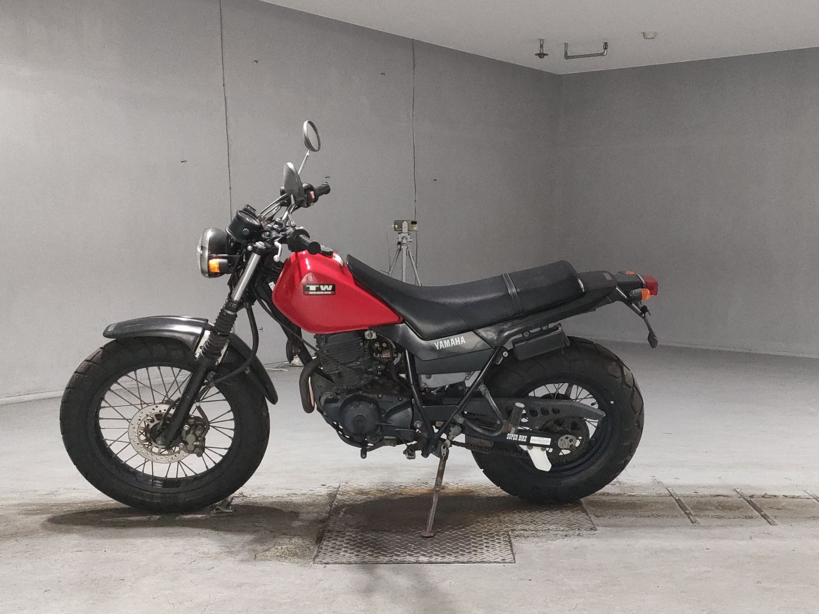 Yamaha TW225